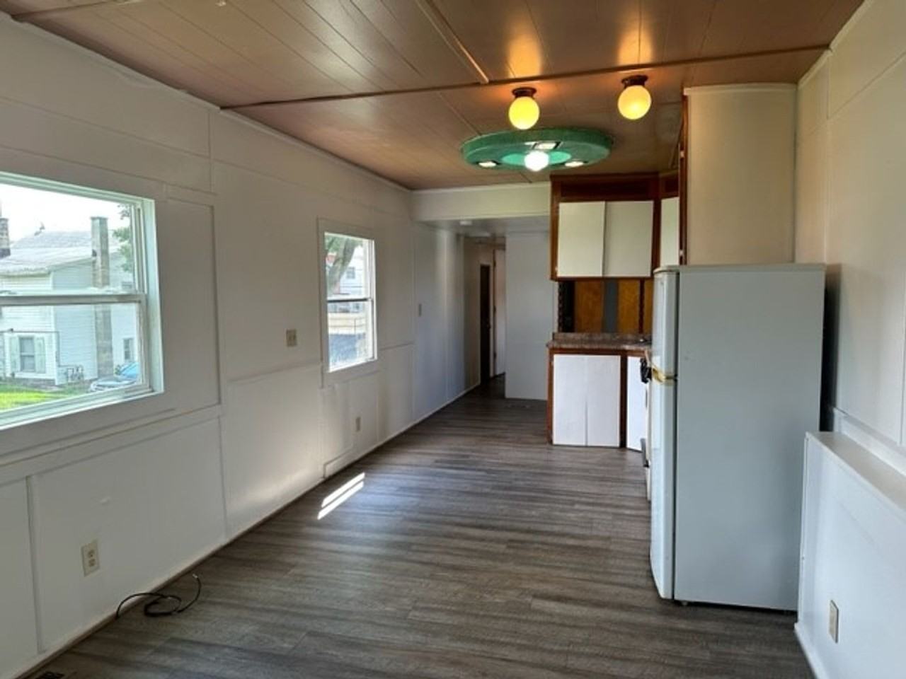 2729A Herr St - Photo 3 of 9