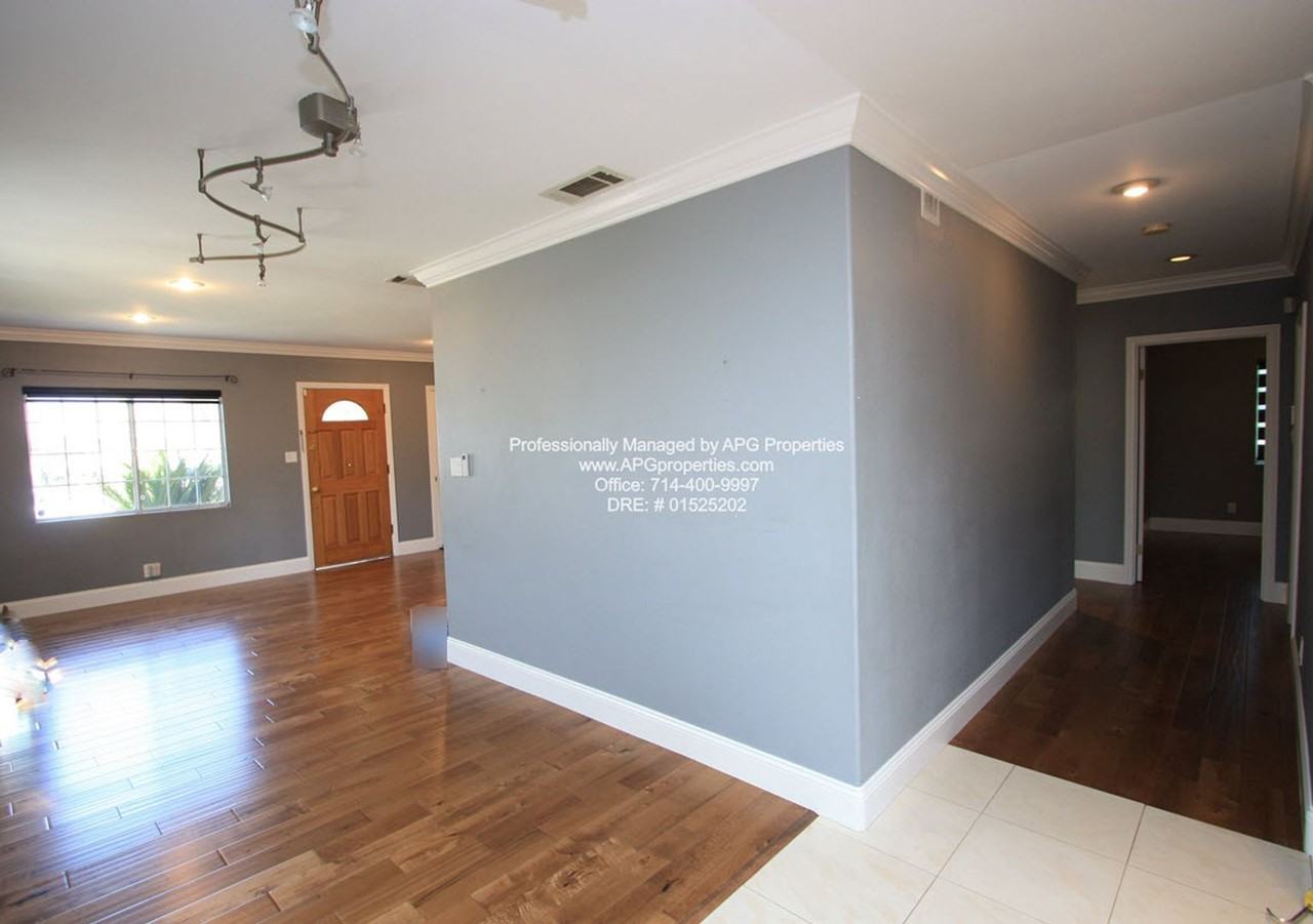 222 Alpine St - Photo 4 of 20