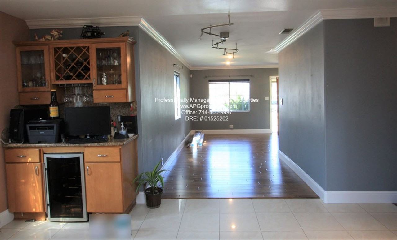 222 Alpine St - Photo 6 of 20