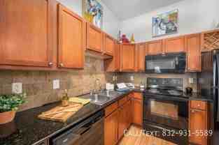 5298 Hidalgo St #GPC - Photo 1 of 1