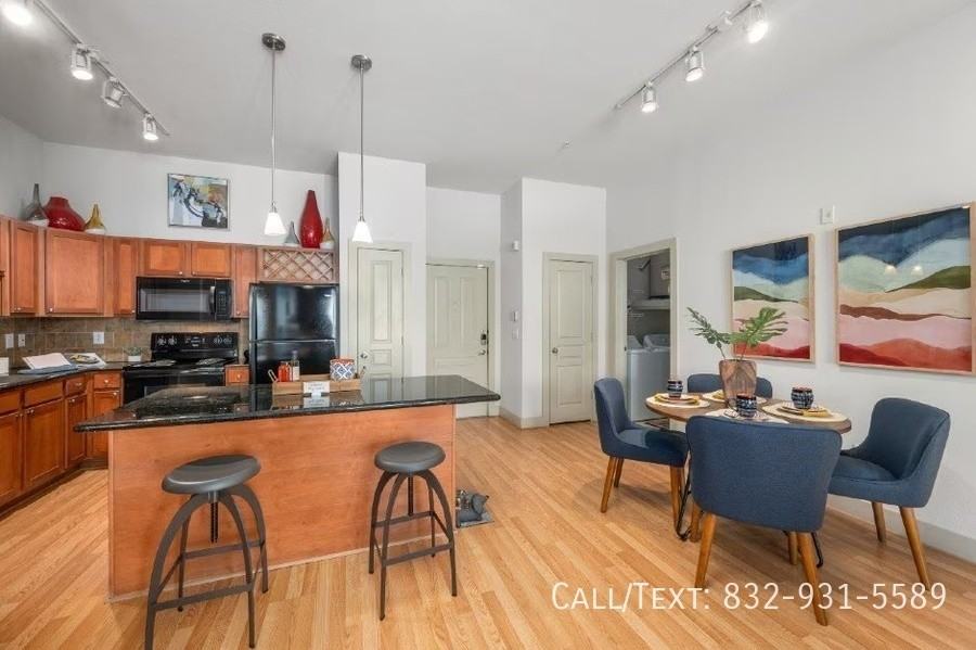 5298 Hidalgo St #GPC - Photo 5 of 16