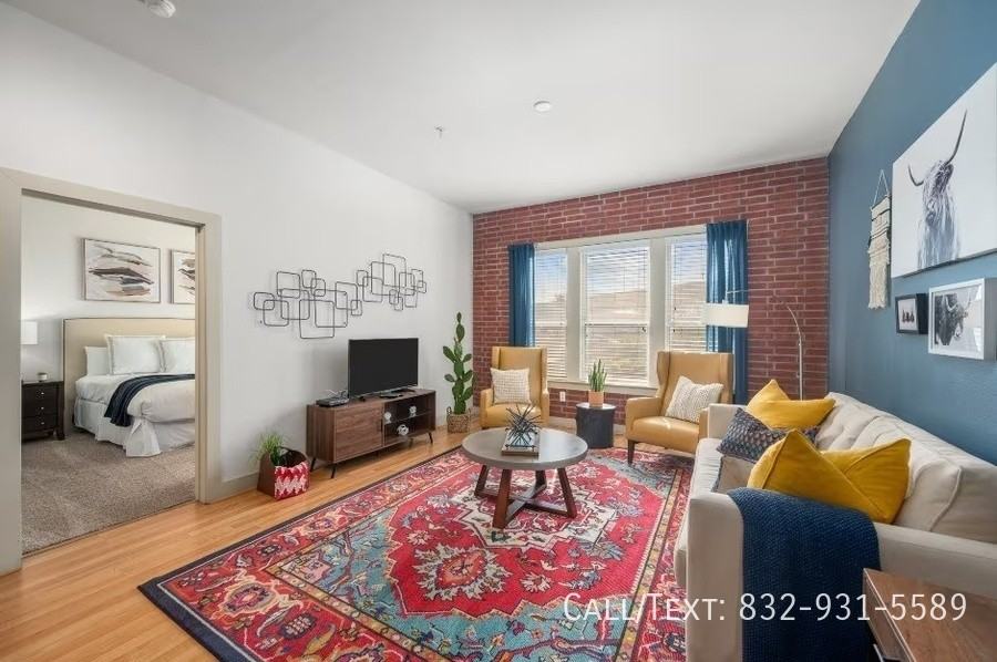 5298 Hidalgo St #GPC - Photo 7 of 16