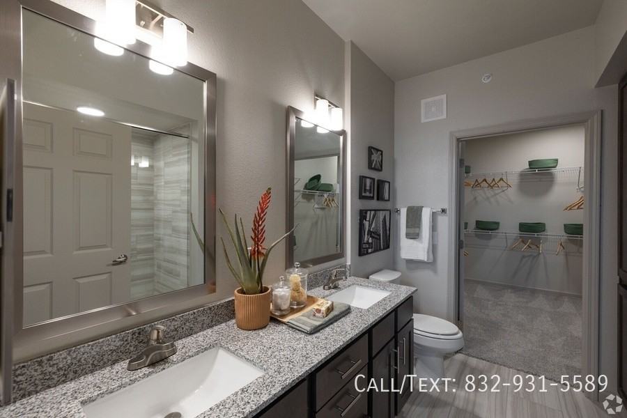 5898 N Main St #GBY - Photo 7 of 10