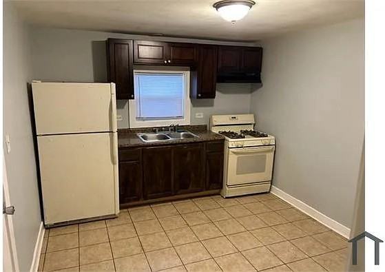 315 S Sacramento Blvd - Photo 3 of 8