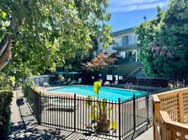 featured image of 225 Nova Albion Way #17