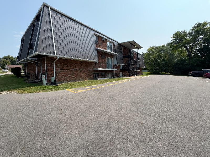 1510 Spruce Ave #10-6 - Photo 2 of 19