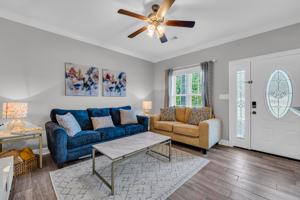 featured image of 923 Muirfield Dr