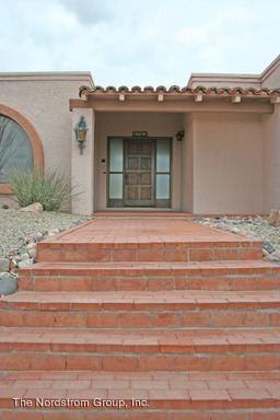 6701 N Altos Primero - Photo 2 of 14