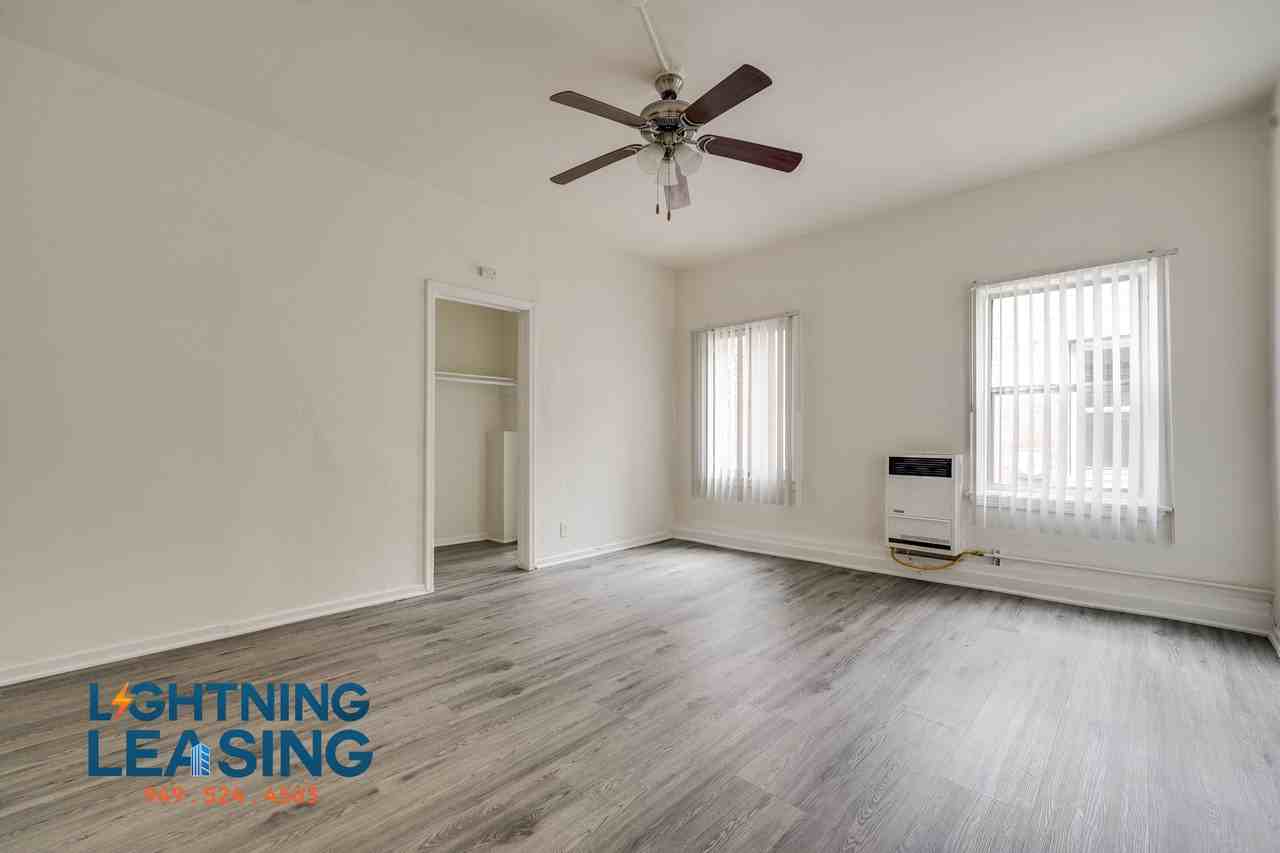 5237 Monte Vista Street #207D