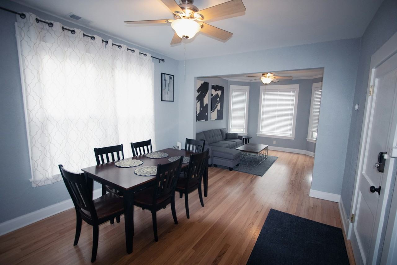 3927 North Whipple Street, Unit 2F - Photo 3 of 10