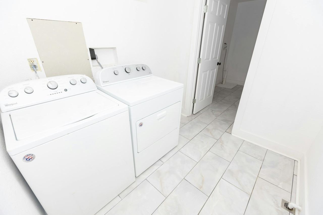 1515 West 2nd Street - Photo 6 of 18