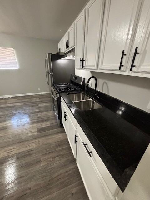 14424 Morse Street - Photo 2 of 15