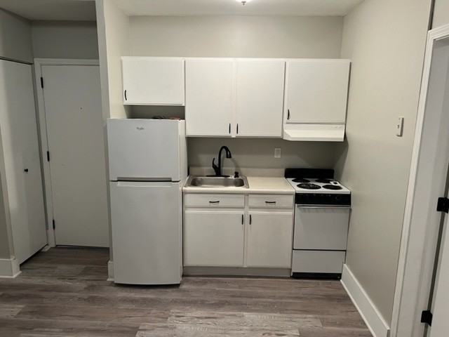 405 Monroe Street - Photo 3 of 22