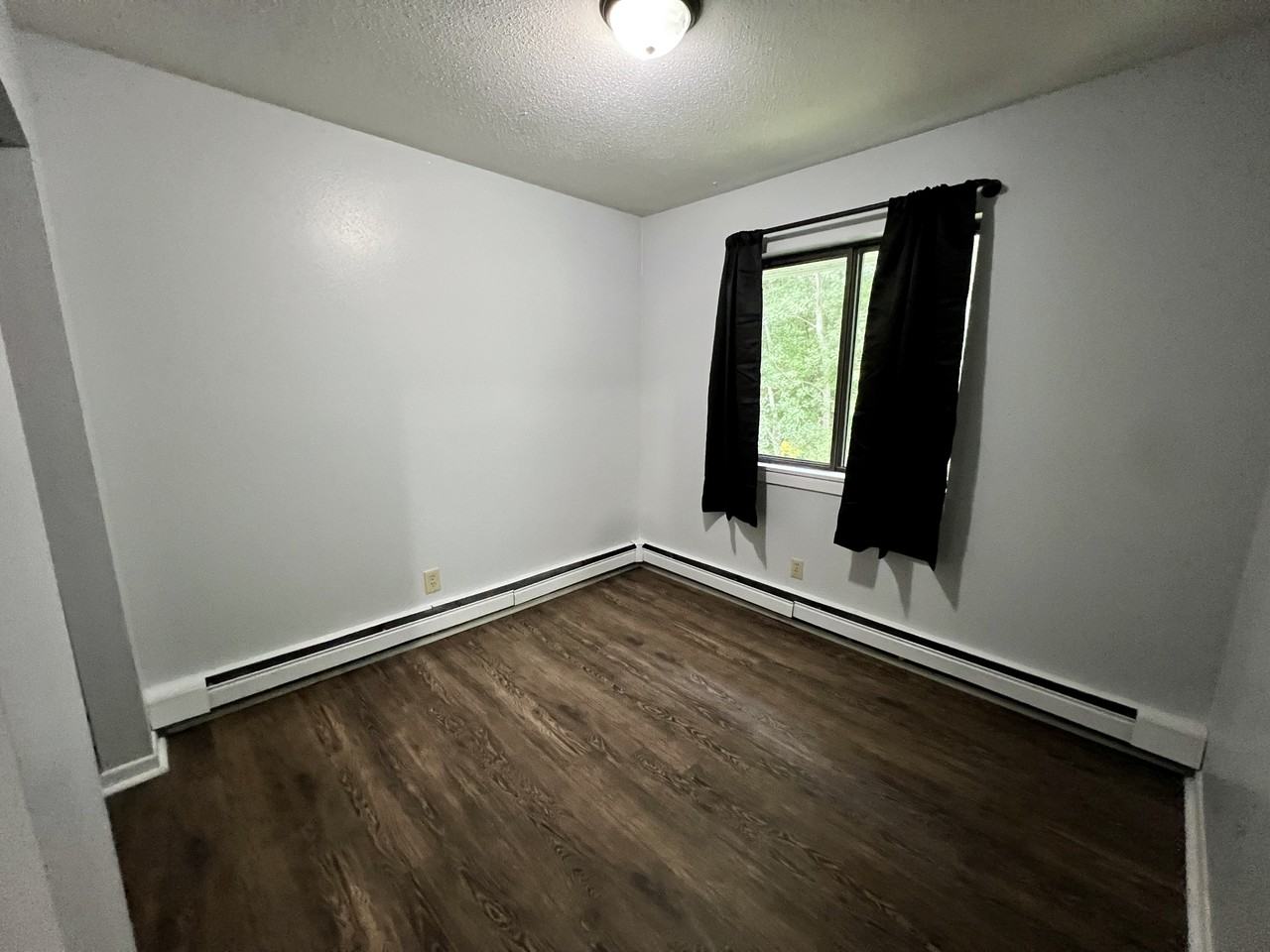 Pinebrook Apartments - Photo 5 of 9