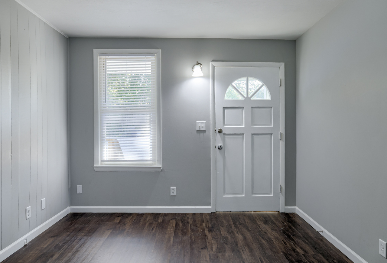 2233 South 20th Street - Photo 5 of 23