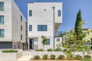 4827 Oakwood Avenue - Photo 1 of 1