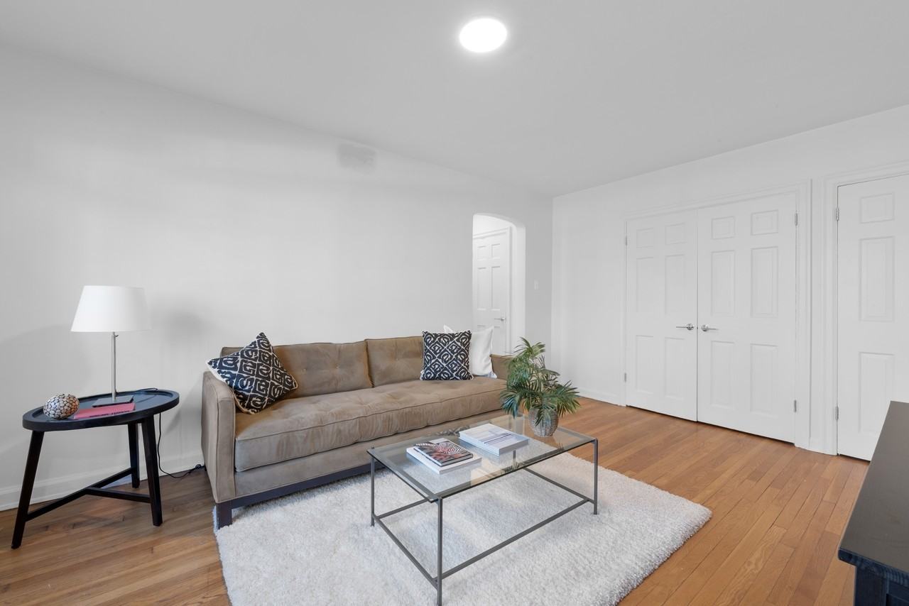 451 East Town Street - Photo 6 of 42