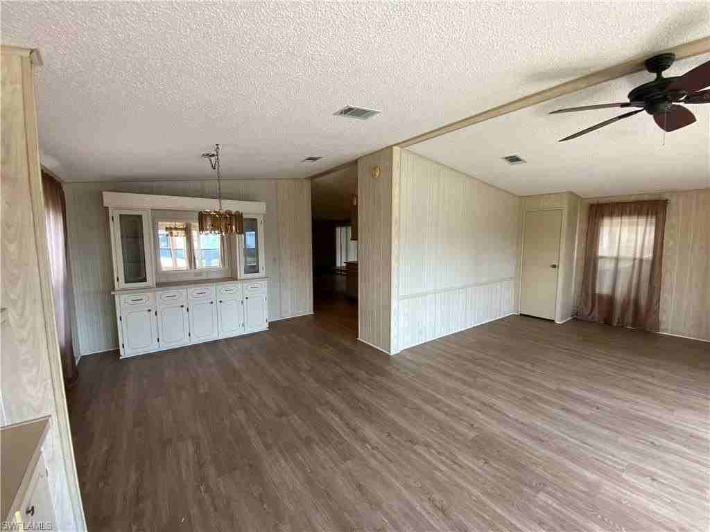 26380 New Orleans Dr - Photo 6 of 14