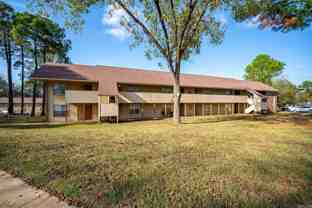 300 W Harding St - Photo 1 of 1