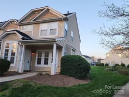 featured image of 15258 Crossing Gate Dr