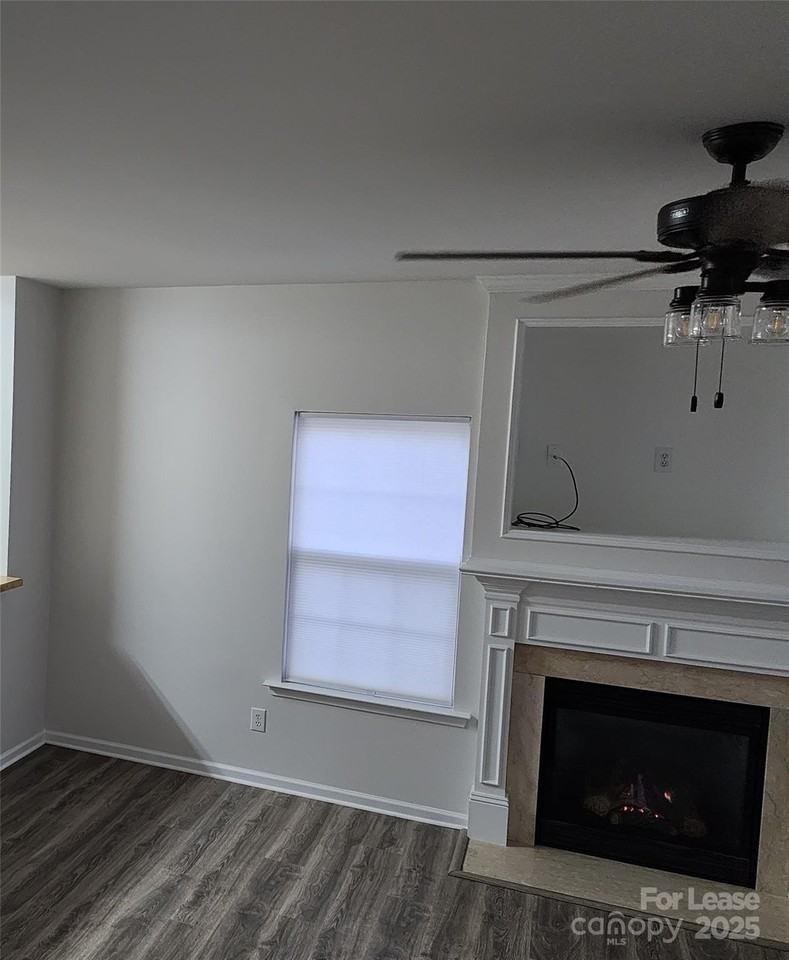 15258 Crossing Gate Dr - Photo 6 of 31