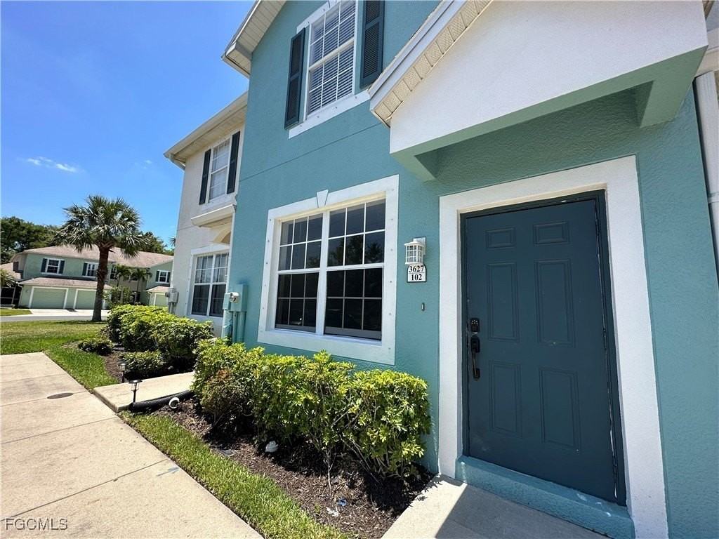 3627 Pine Oak Cir Apt 102 #102 - Photo 2 of 50