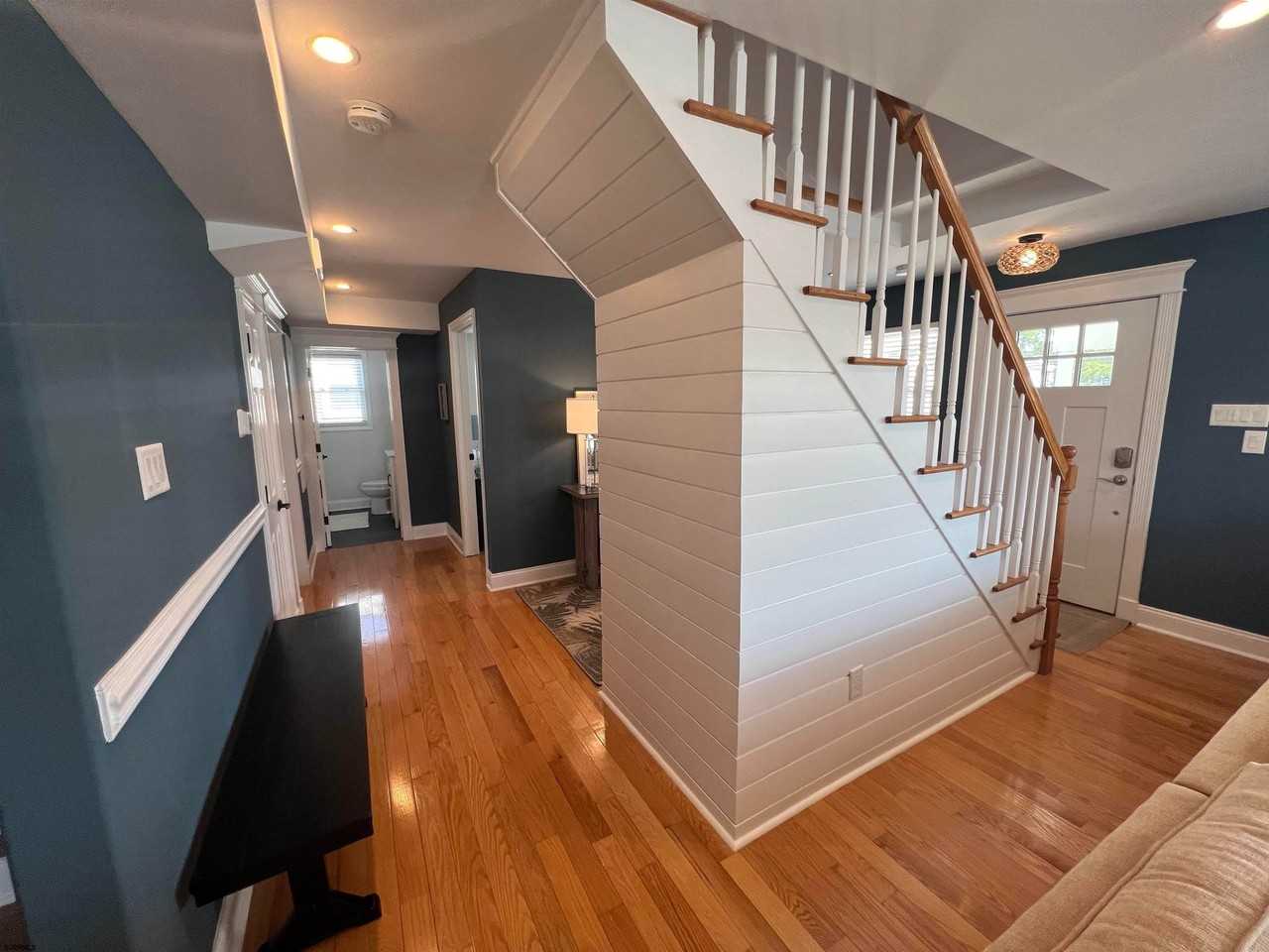 114 N Argyle Ave - Photo 5 of 34