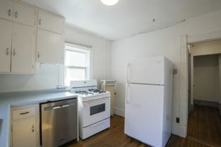 415 W Washington Ave - Photo 1 of 1