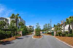 featured image of 105 Gascoigne Ave #102