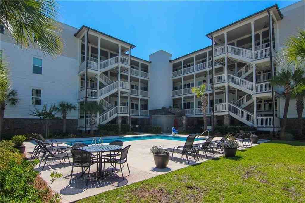 105 Gascoigne Ave #102 - Photo 3 of 28