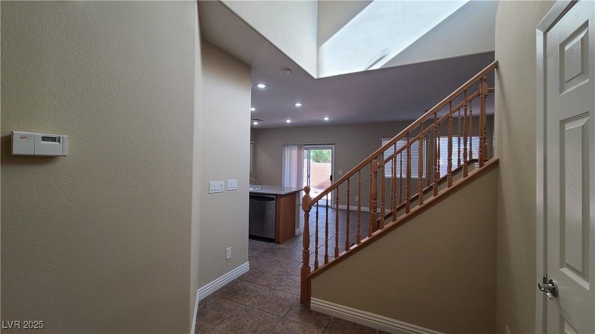 9268 Sunny Oven Ct - Photo 3 of 39