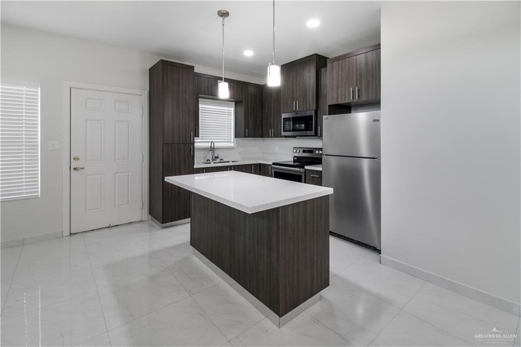 1413 N Inspiration Blvd - Photo 4 of 17