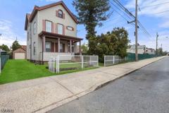100 Linden St - Photo 1 of 1