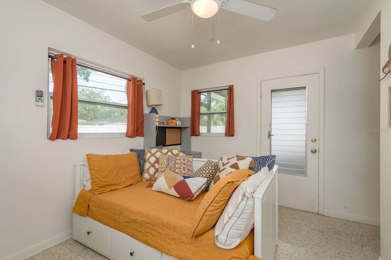 2153 Pocahontas Dr - Photo 6 of 8