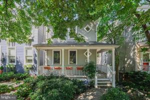 featured image of 4806 41st St Nw