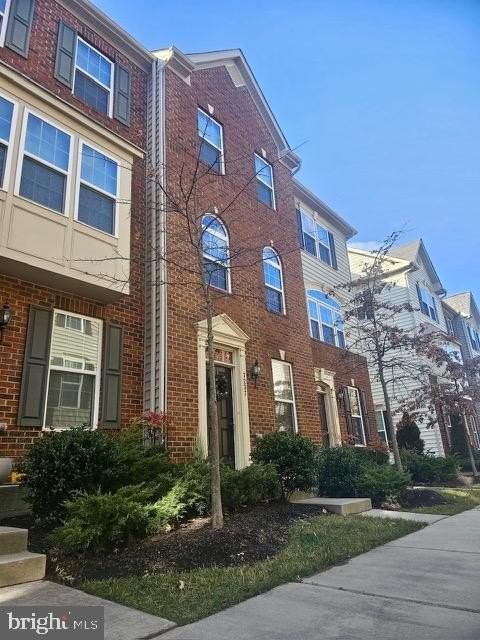 7237 Yesterday Ln - Photo 4 of 32