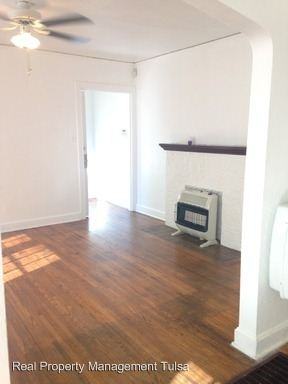 49 N College Ave - Photo 3 of 12