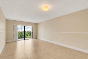 featured image of 9682 Fontainebleau Blvd #714