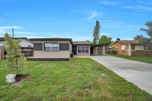 7762 Plantation Blvd - Photo 1 of 1