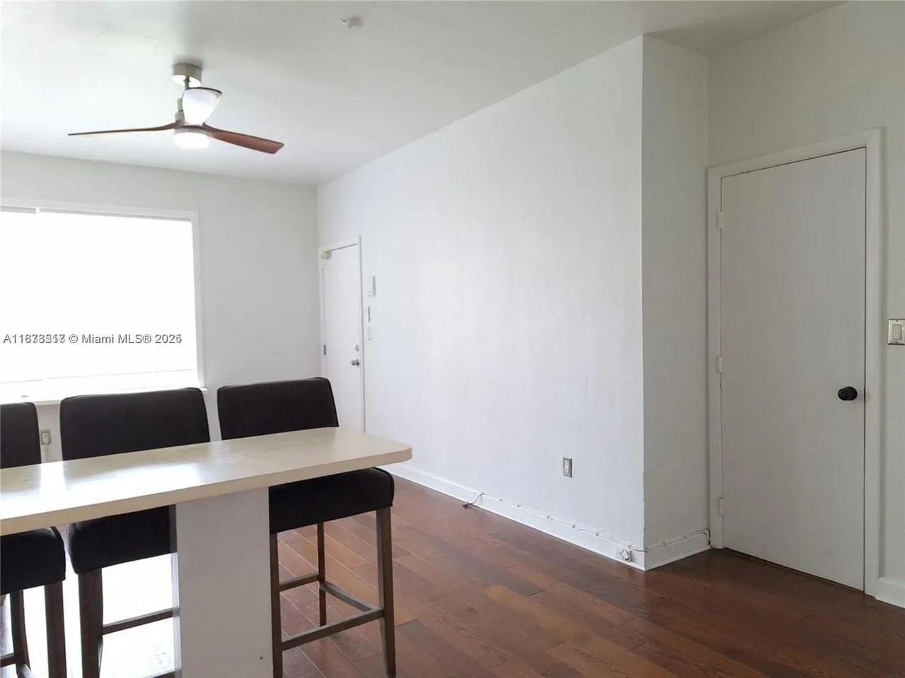 1009 Meridian Ave #13 - Photo 6 of 17