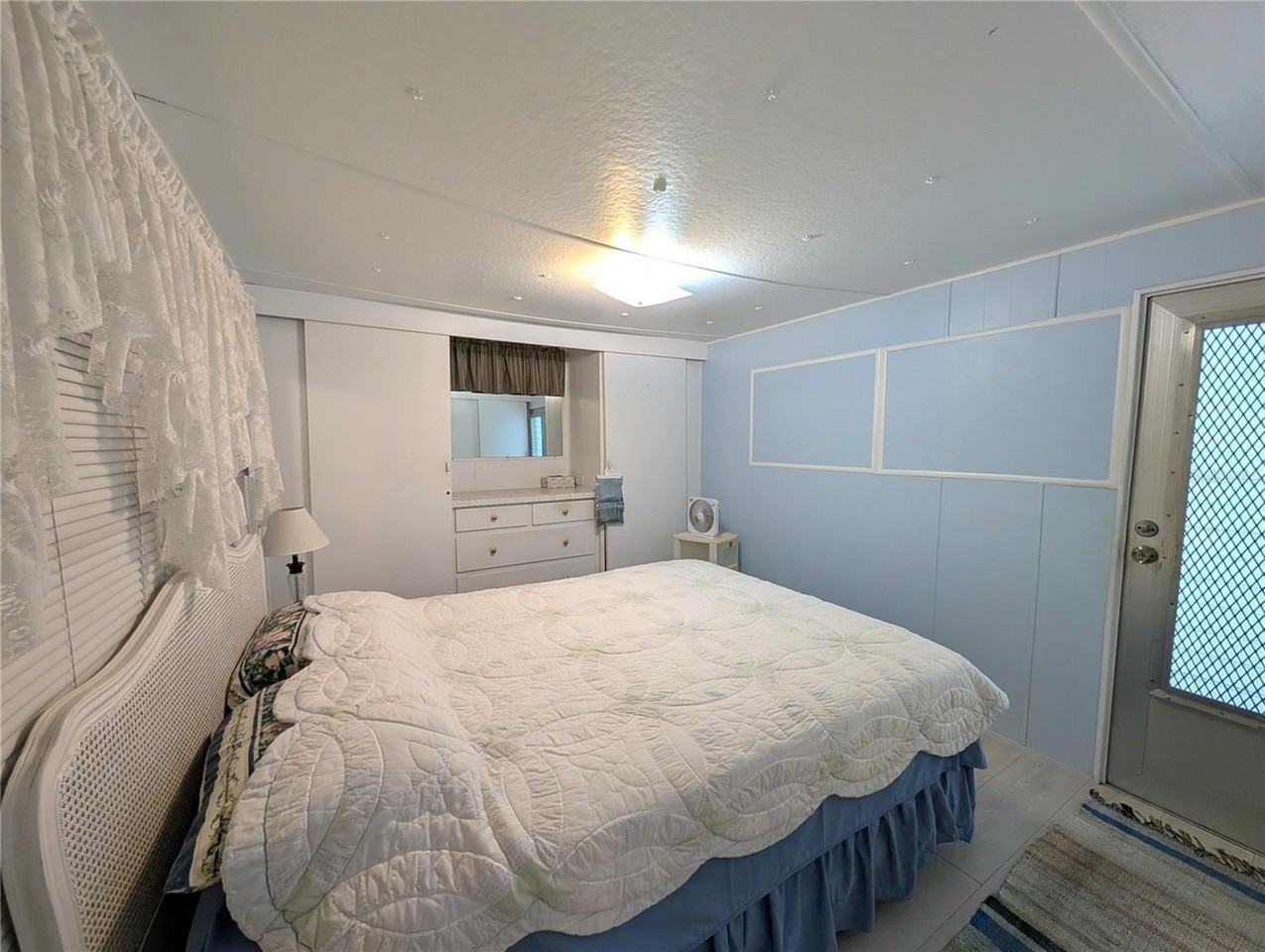 1702 Olympia Fields St - Photo 4 of 16