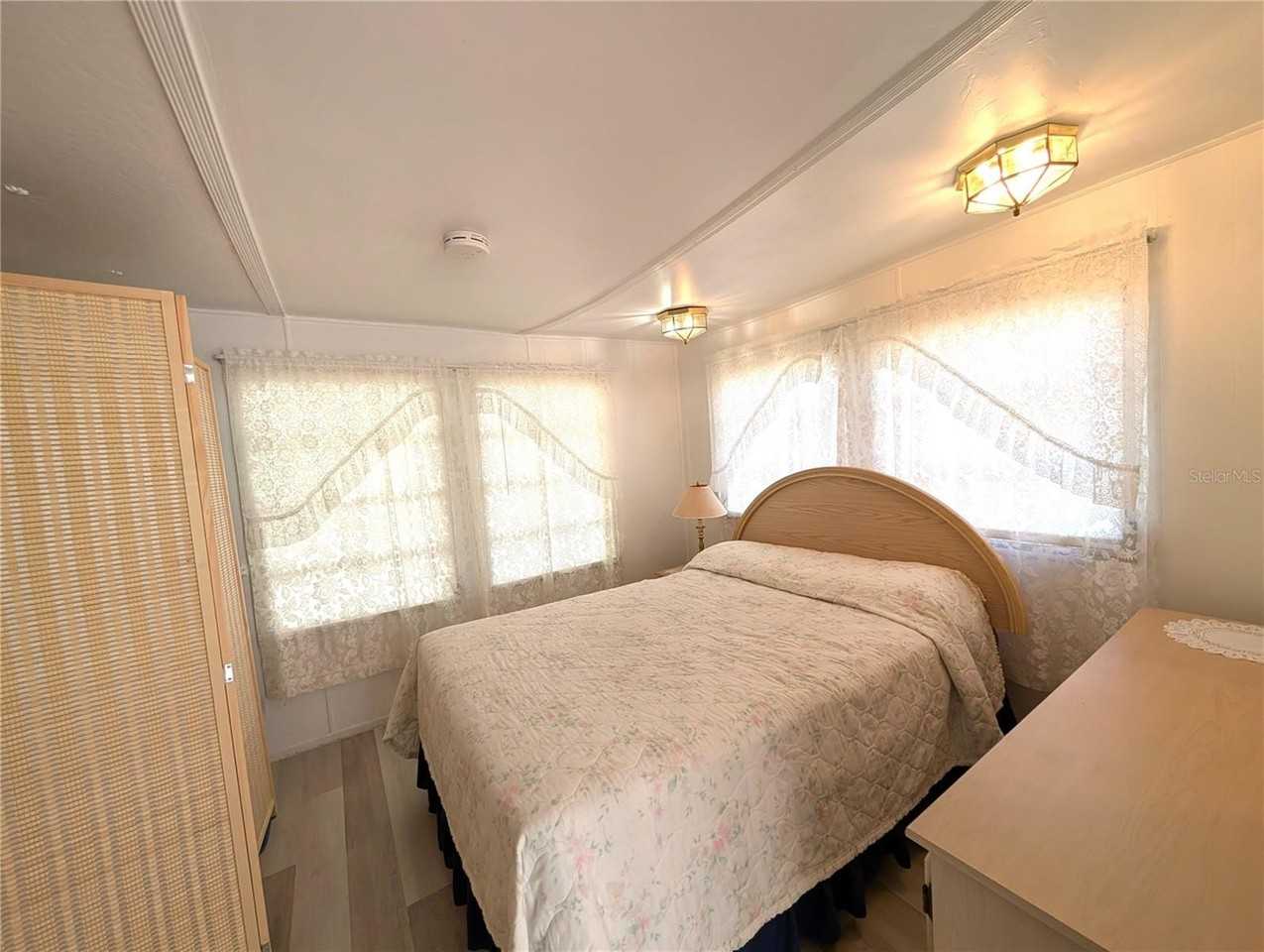 1702 Olympia Fields St - Photo 7 of 16