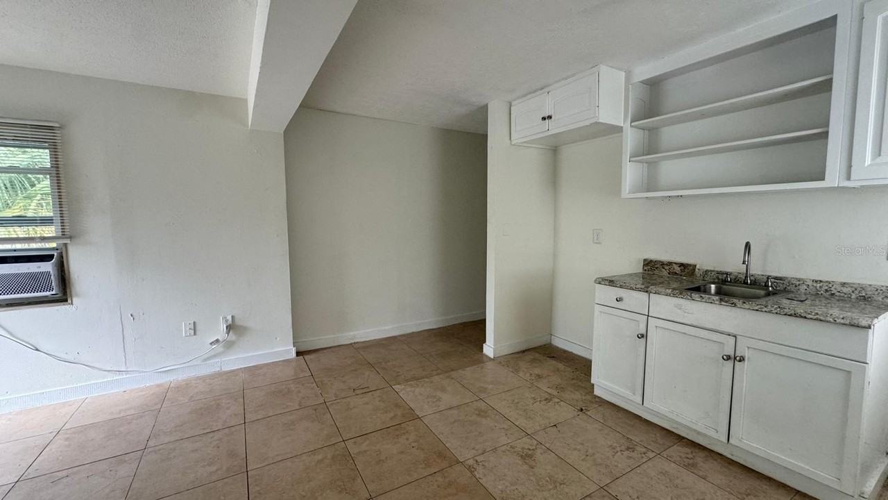 715 Quill Ave - Photo 4 of 11