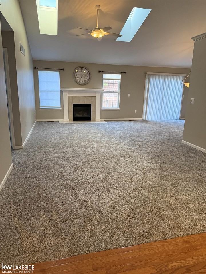 11410 Patricia Ct #62 - Photo 2 of 10