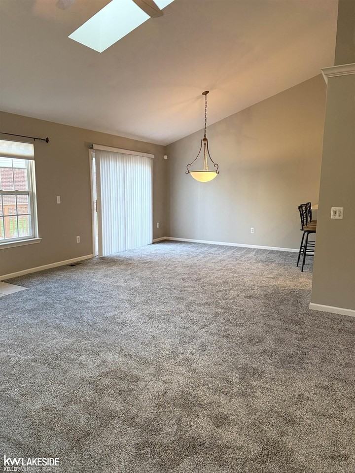 11410 Patricia Ct #62 - Photo 4 of 10