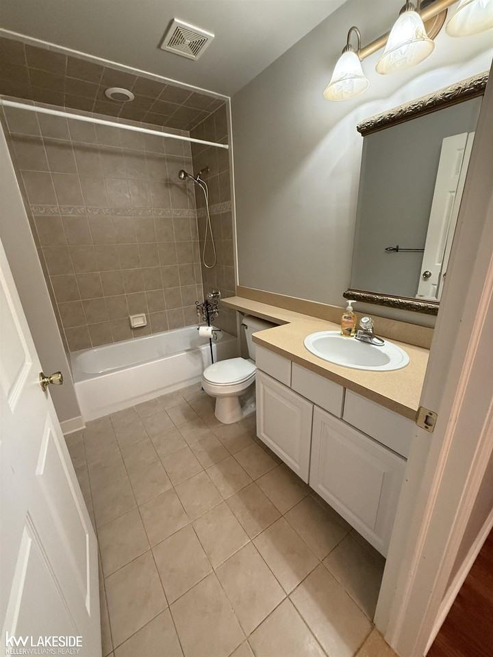 11410 Patricia Ct #62 - Photo 6 of 10