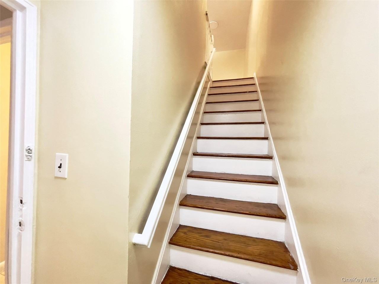 3541 Ropes Ave #2 - Photo 4 of 18