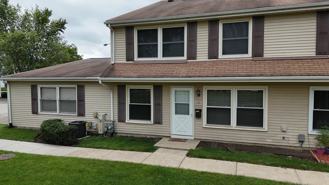 1781 Queensbury Cir - Photo 1 of 1