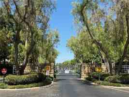 featured image of 27 Highfield Gln