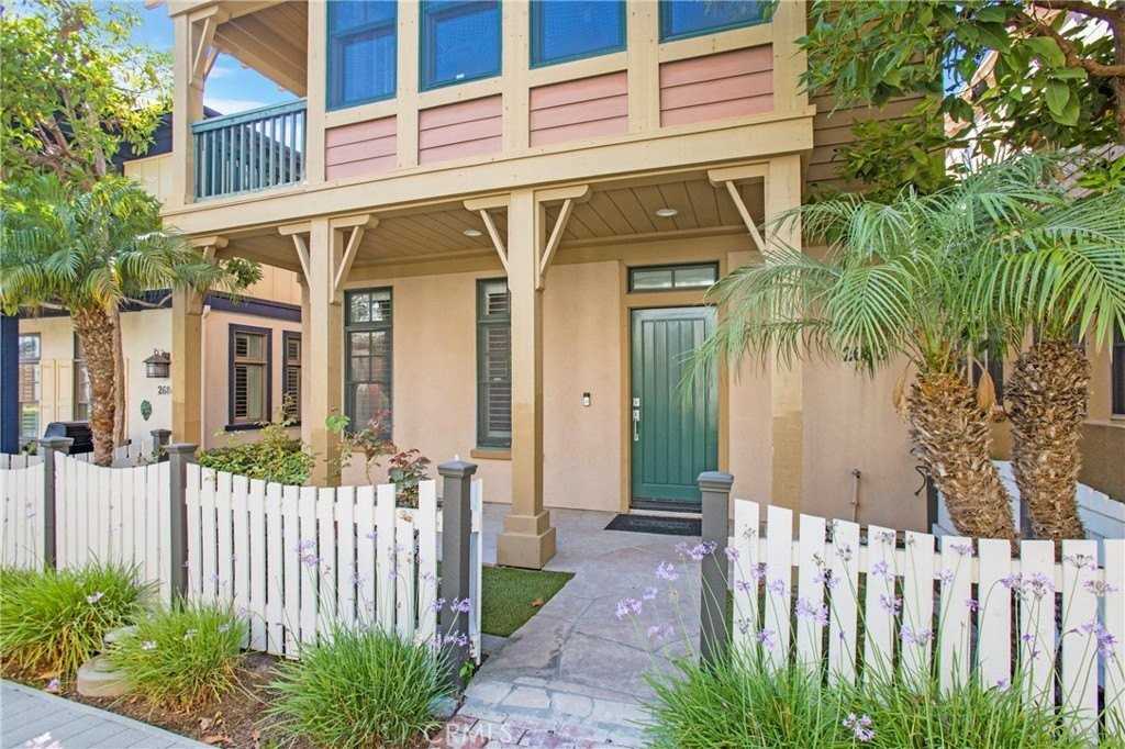 2682 Bungalow Pl - Photo 3 of 42